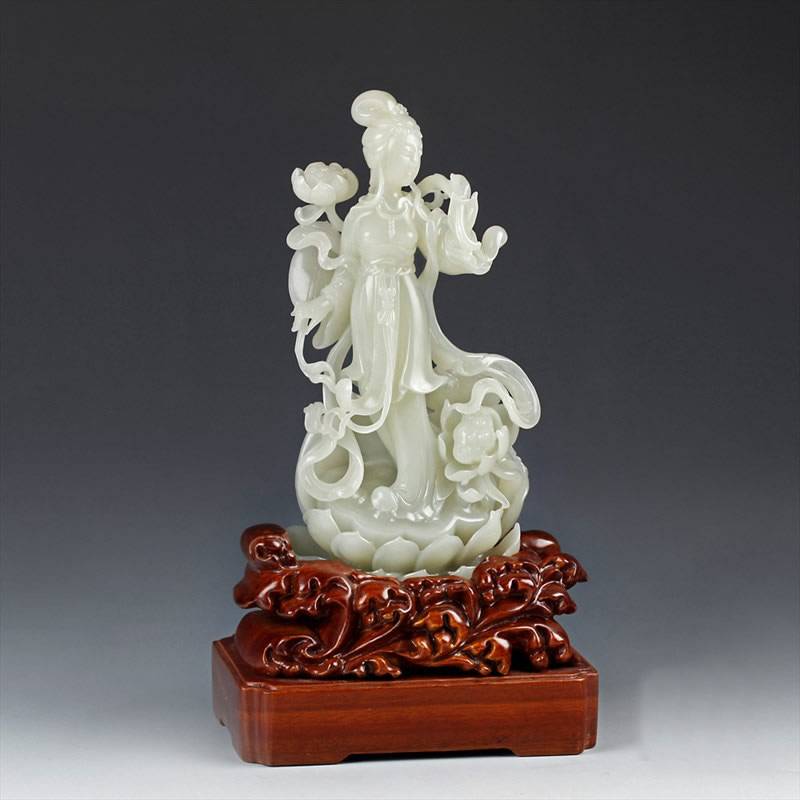 白玉子料摆件-采莲仕女